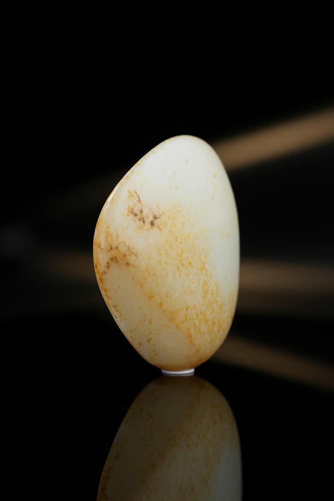 新疆和田玉白玉三色皮籽料原石（yc252464）