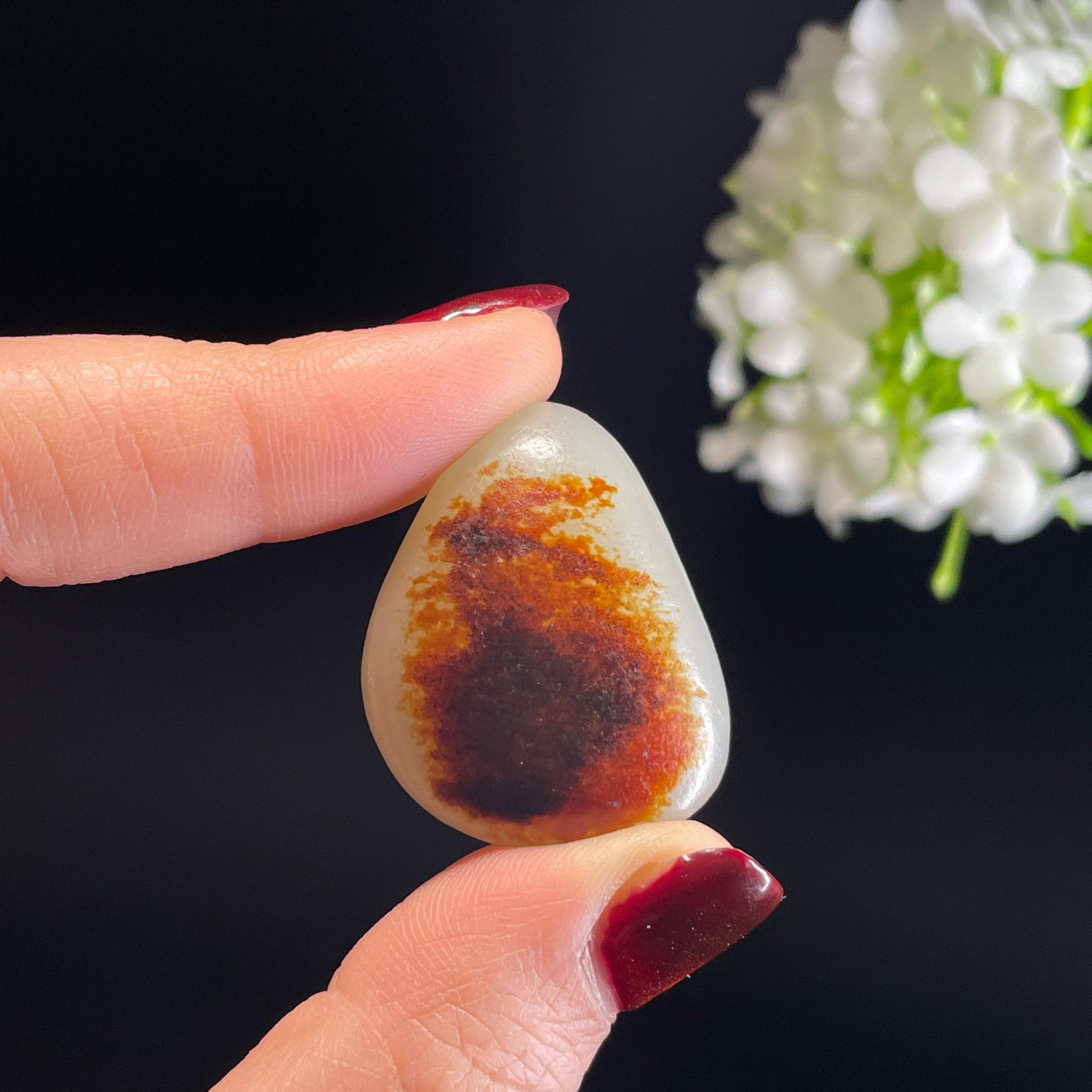 和田玉青白种双胞胎红黑皮籽料（yc338814）