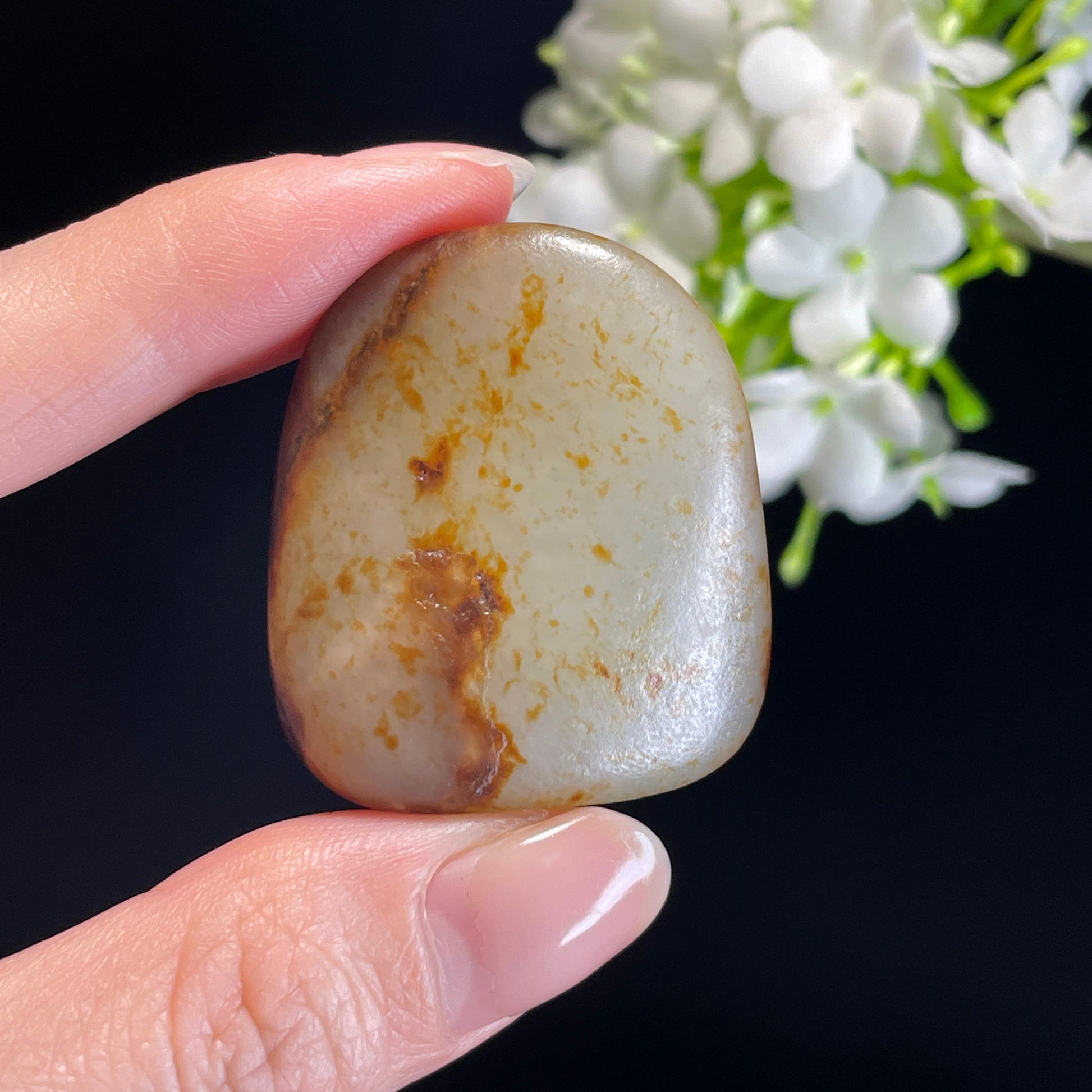 和田玉白玉聚黑红皮籽料（yc338847）