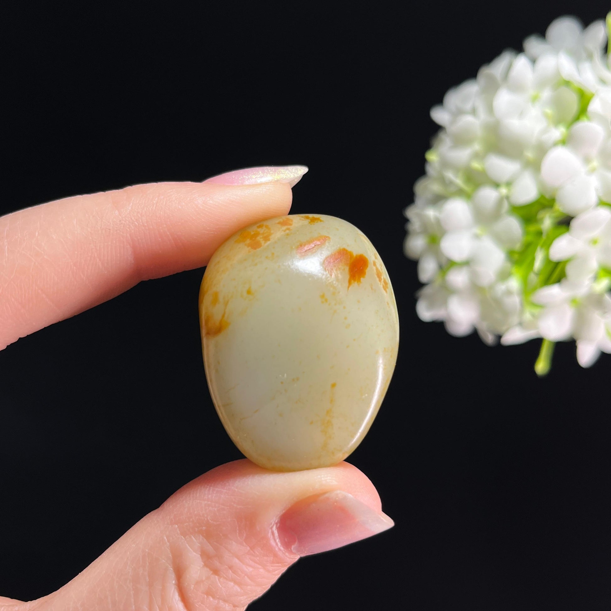 和田玉青白玉“虹霞拂霜”红皮白肉籽料（yc333304）