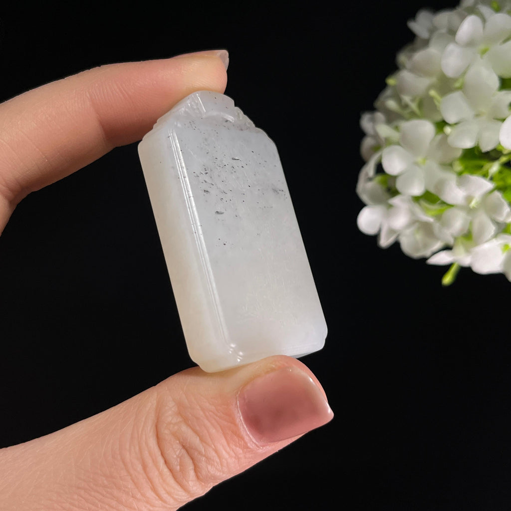 和田玉带墨青花“玉烟林隐”籽料雕刻挂件（yc284617）