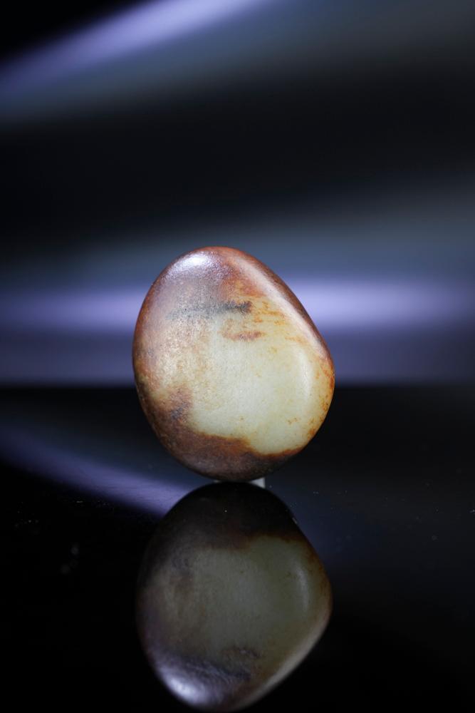 和田玉“秋梨凝脂”籽料原石（yc257857）