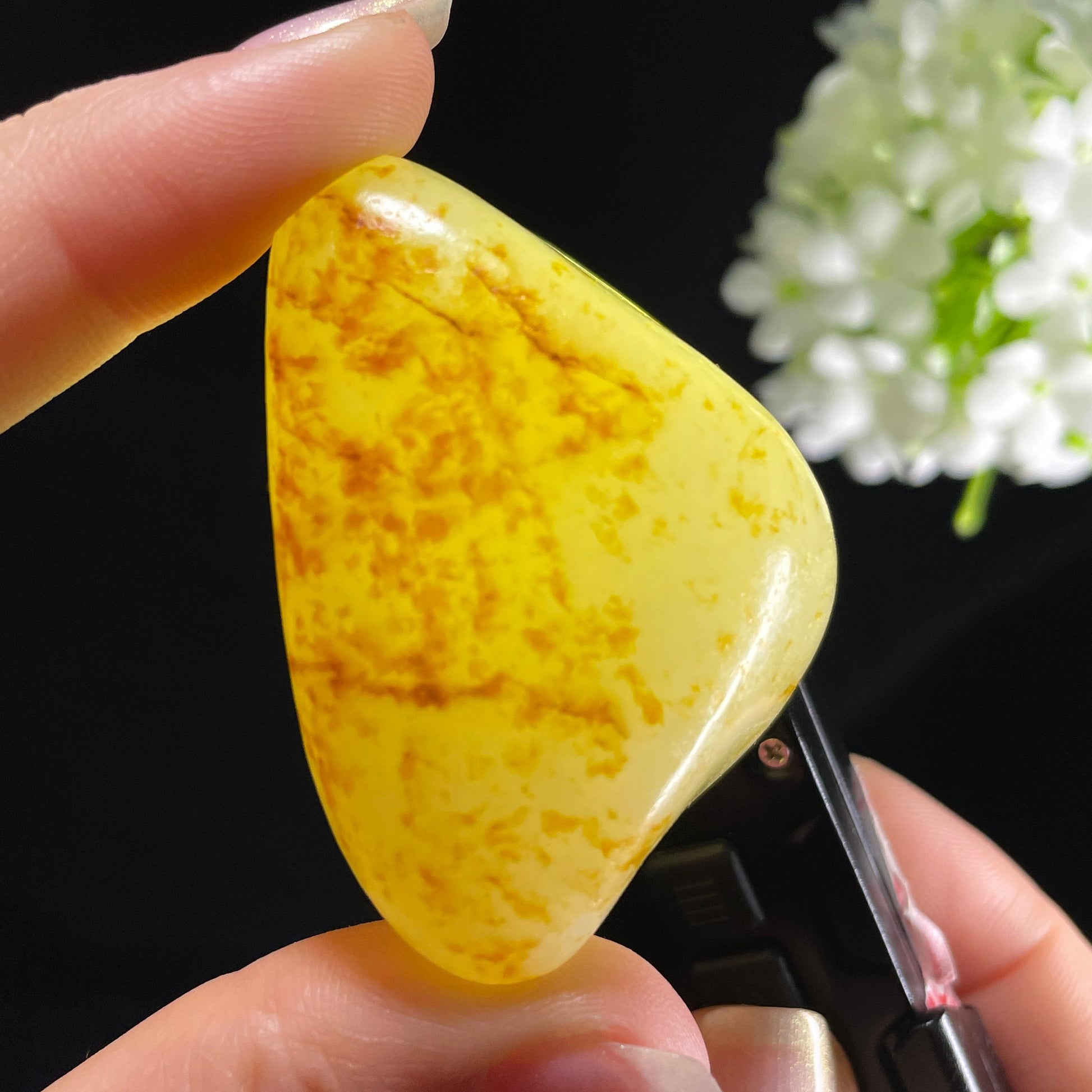 和田玉白玉“碎琼萦玉”洒红皮籽料（yc394232）