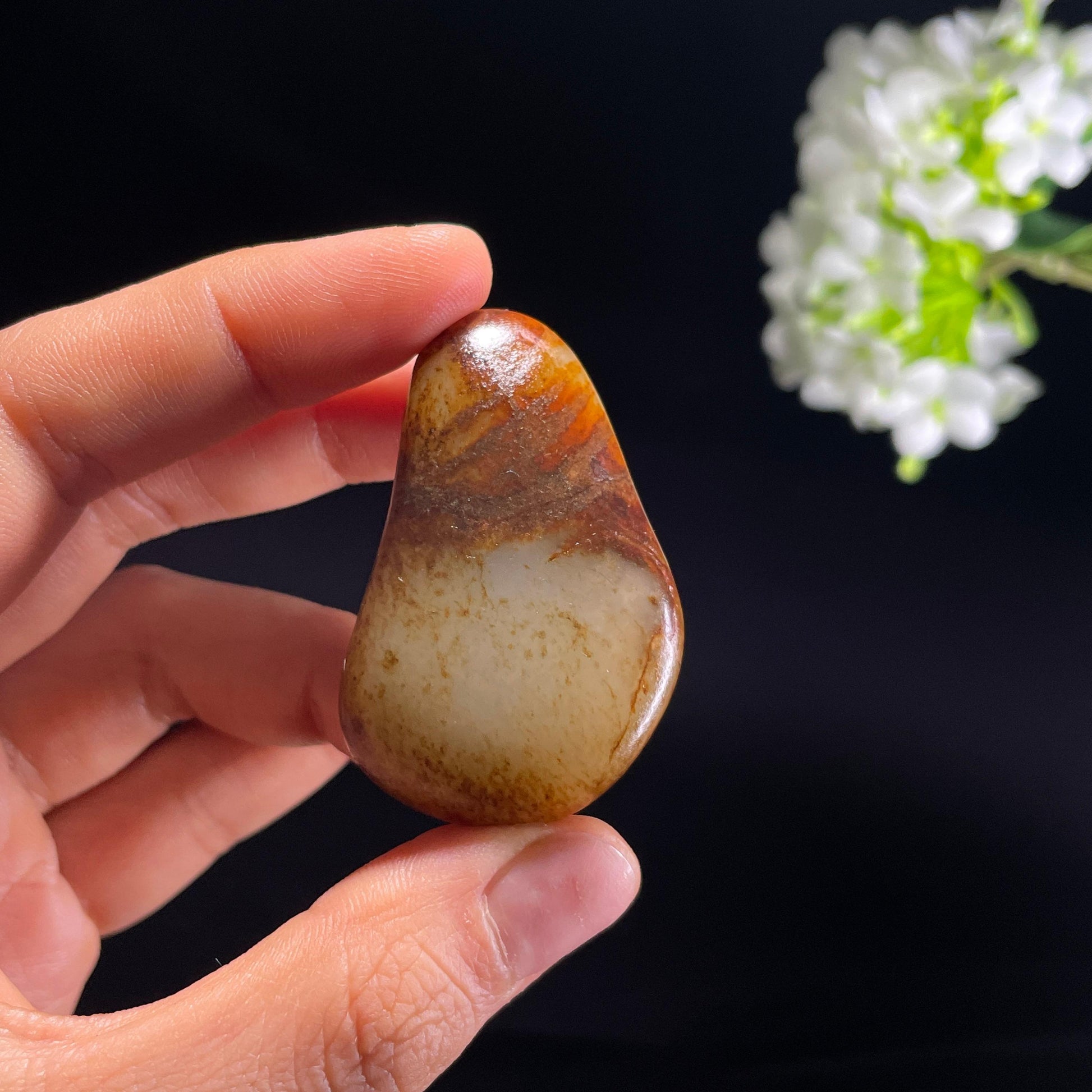 和田玉白玉“远山暮色”红沁皮籽料（yc324476）