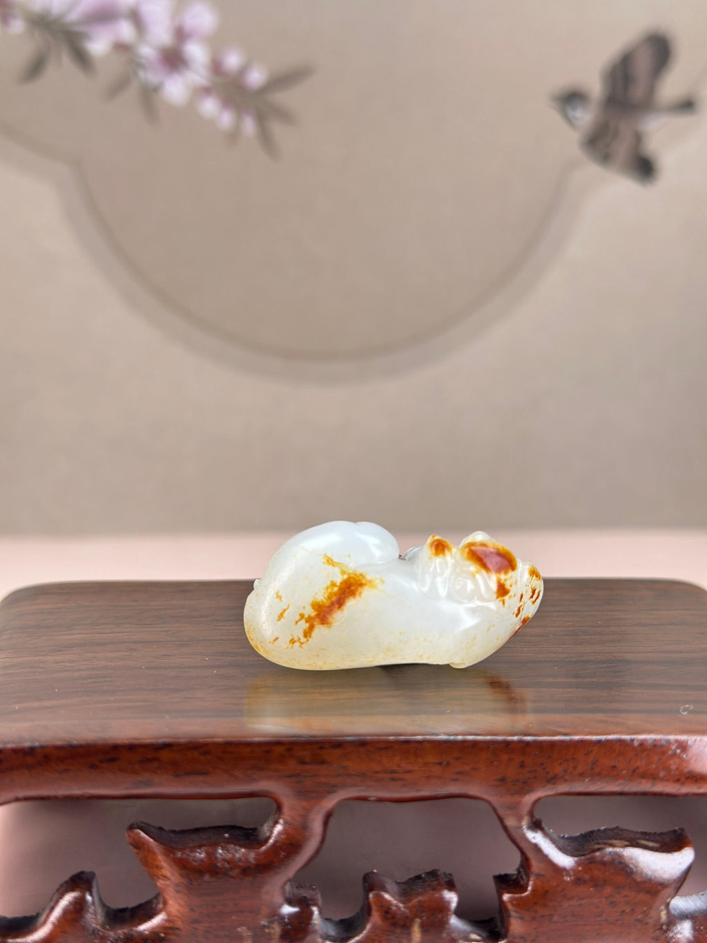 珍品新疆和田玉红皮白肉貔貅籽料挂件（yc766128）