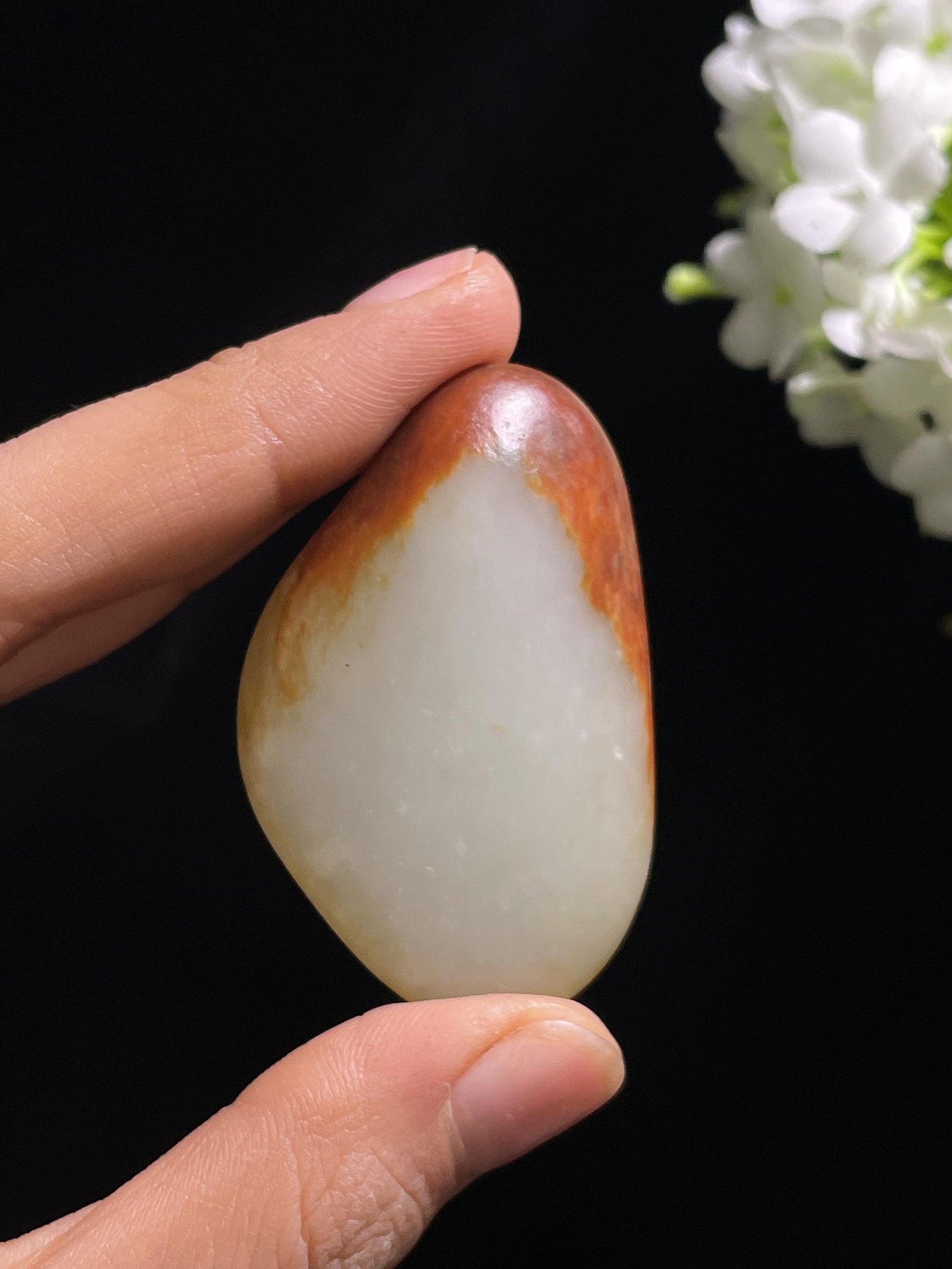 和田玉青白种红皮白肉“头戴皇冠”籽料原石（yc260847）