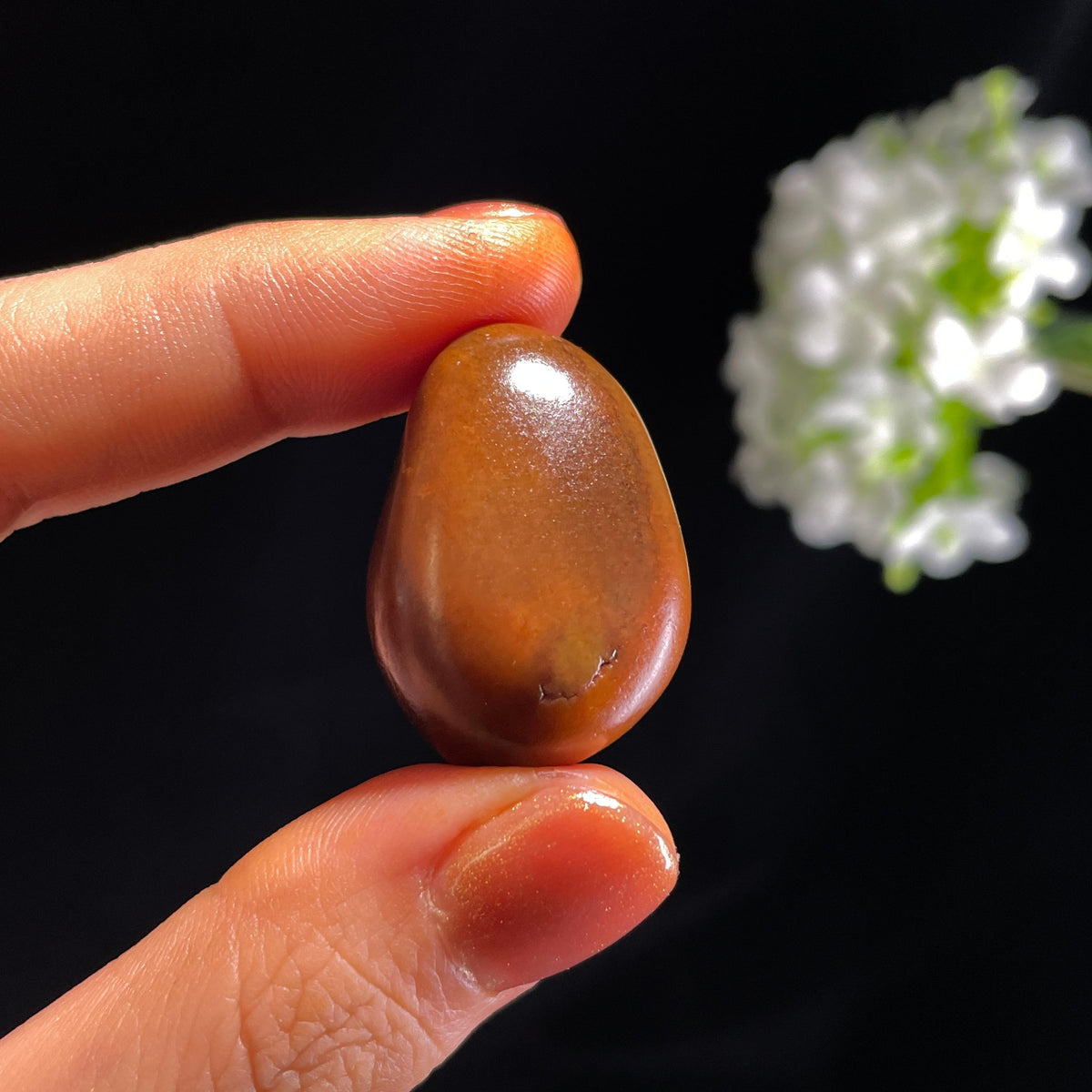 新疆天然和田玉“暮山沁红”红沁籽料（yc376200）