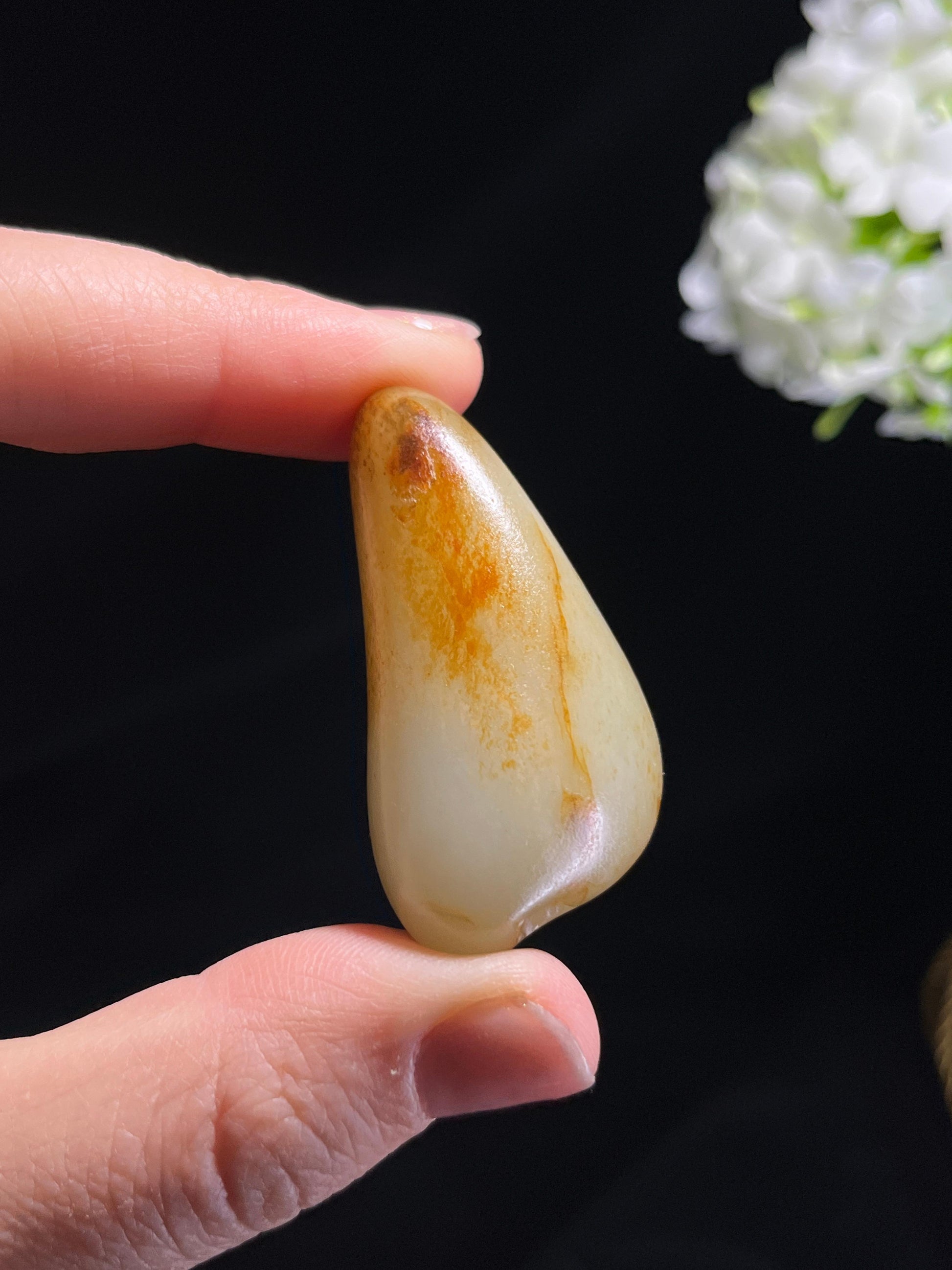 和田玉白玉聚红皮洒金皮籽料原石（yc264596）