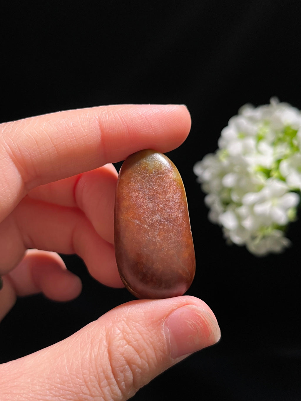 新疆和田玉特色红沁籽料原石（yc255414）