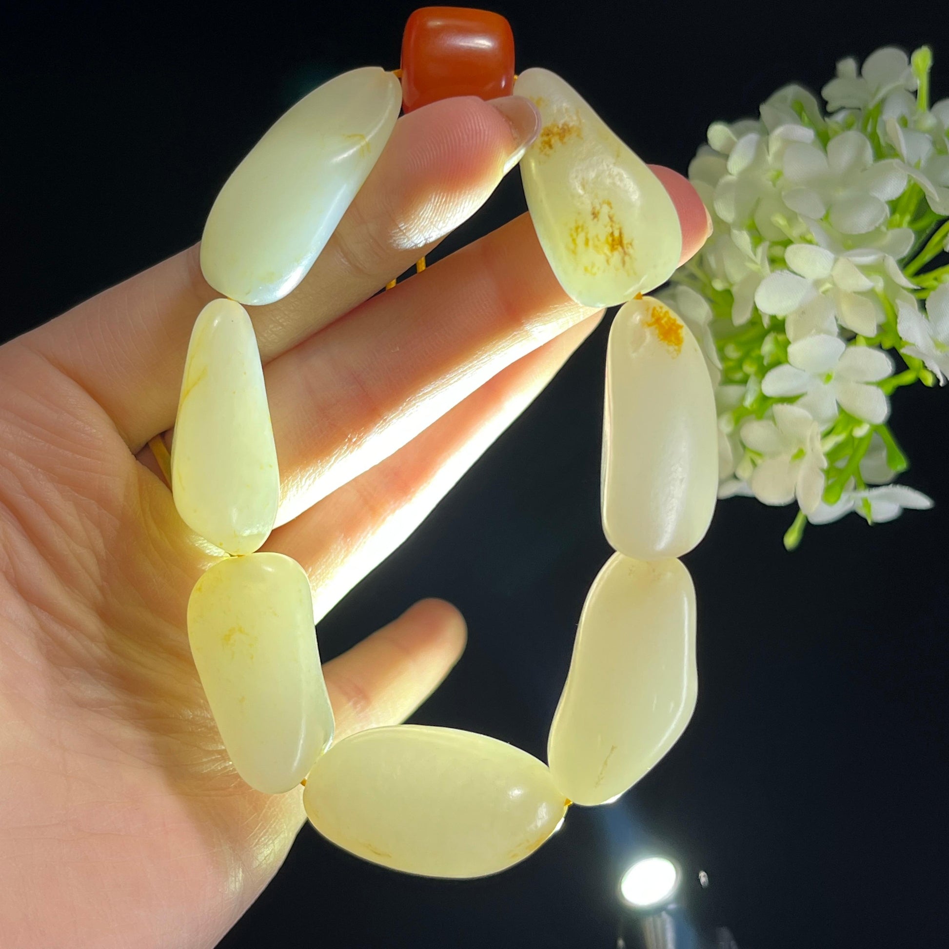 和田玉白玉洒金皮籽料原籽手串（yc347156）
