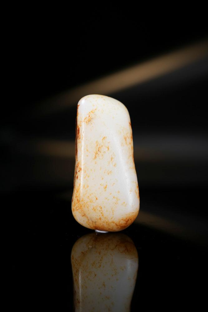 和田玉双面枣红皮随形手把籽（yc249133）