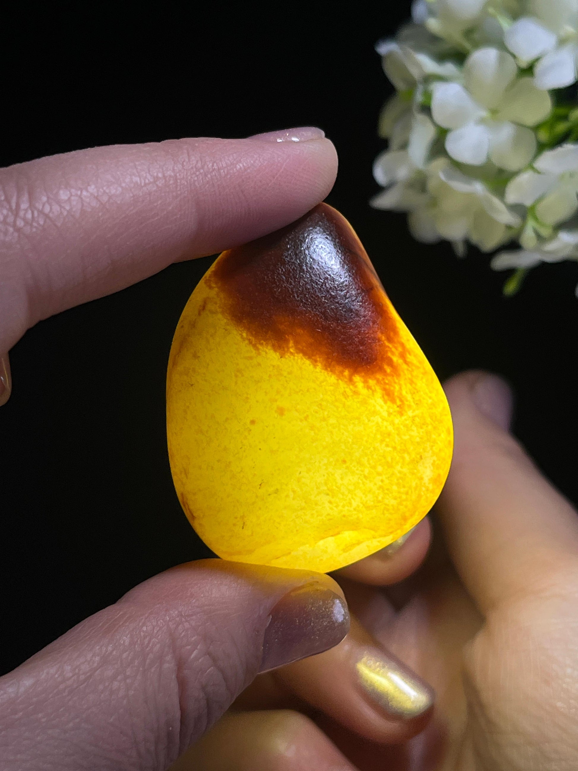 和田玉收藏级洒金聚红皮籽料原石（yc262739）