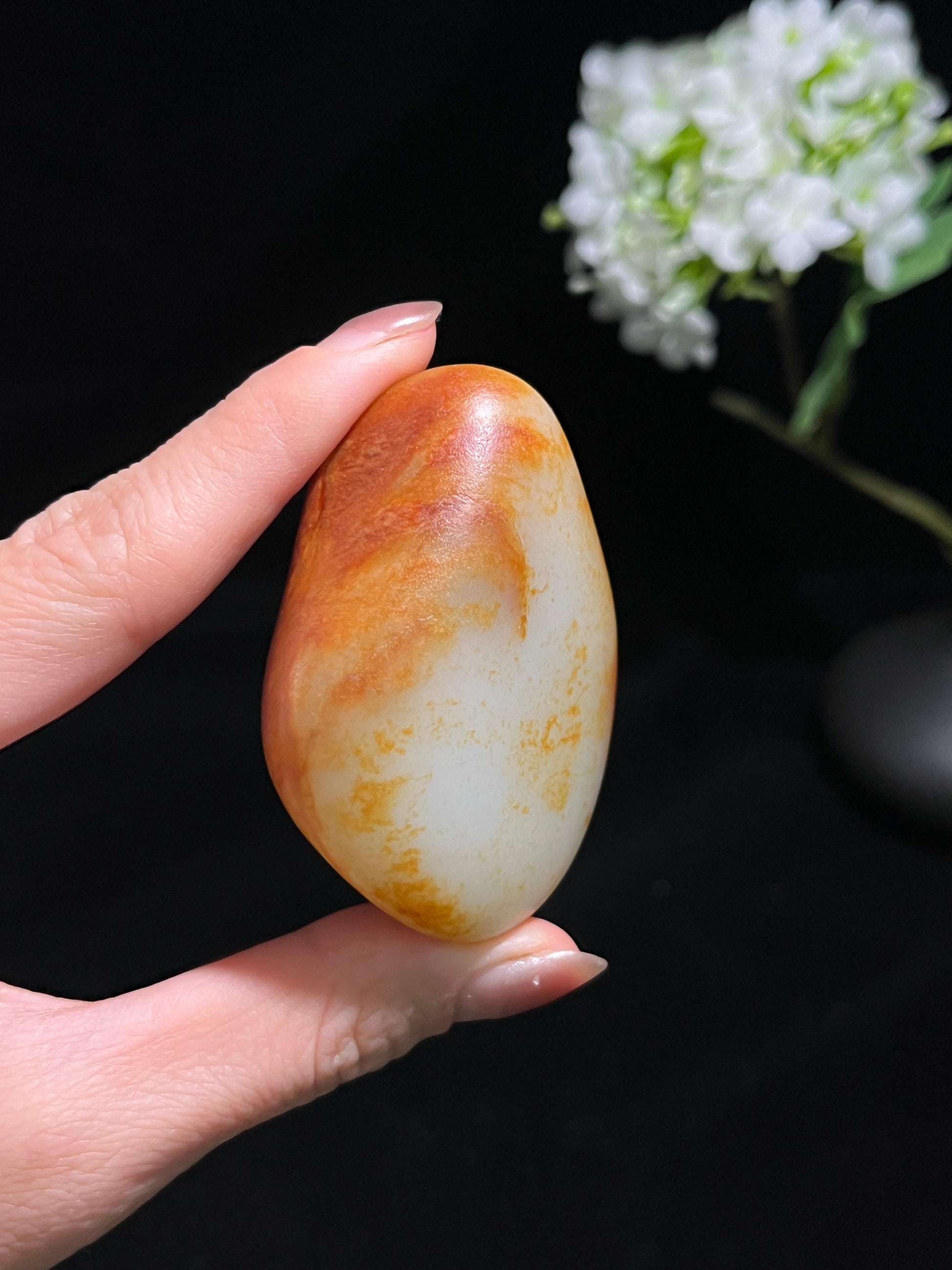 新疆和田玉收藏级红沁皮籽料原石（yc253578）