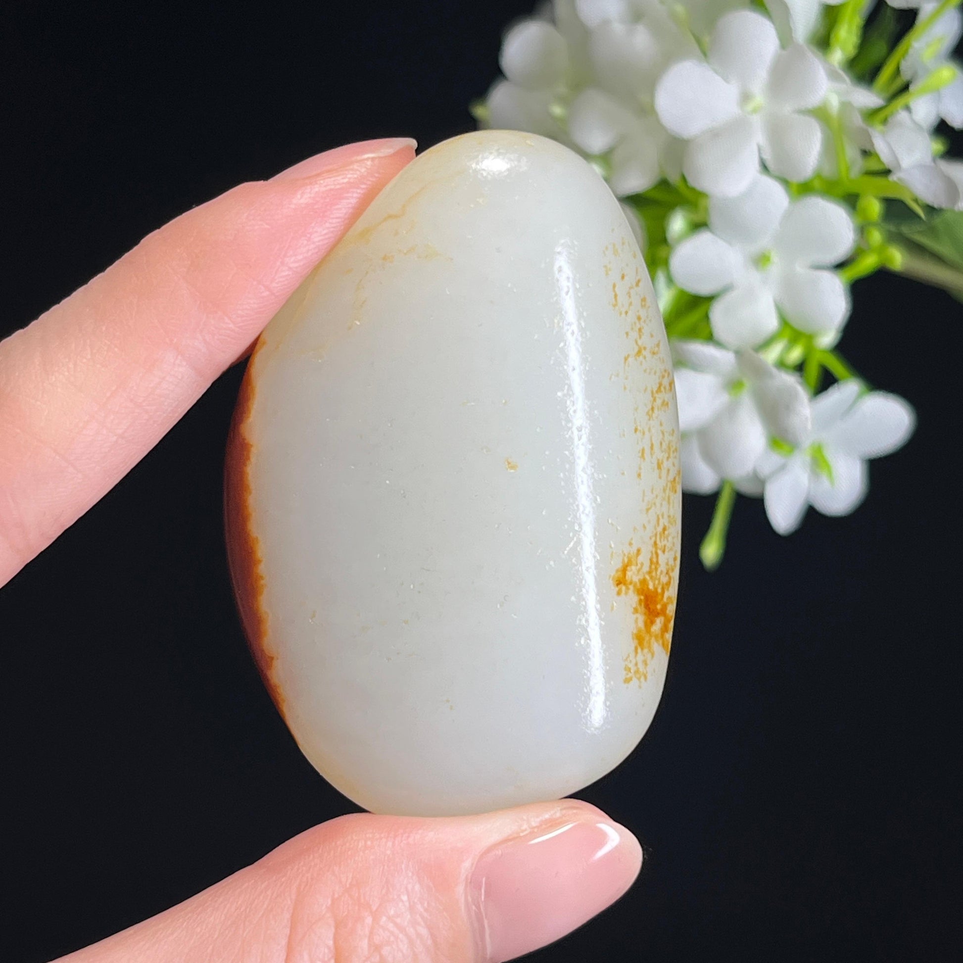 新疆天然和田玉“赤霞抱月”聚红皮籽料（yc326555）