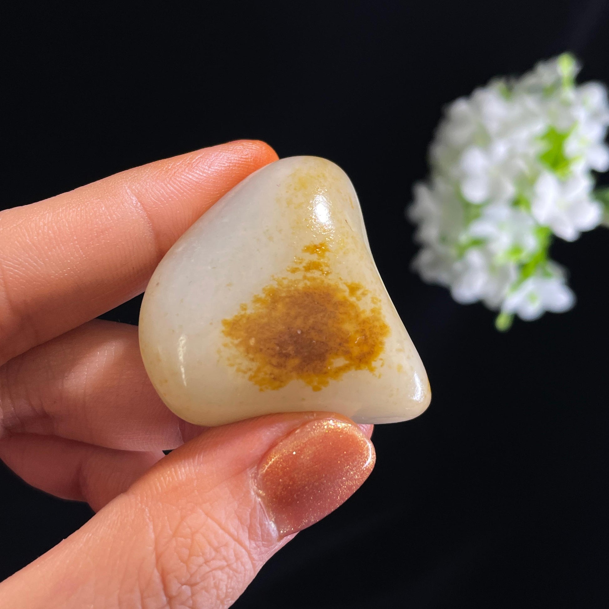 和田玉白玉“棕林晚霞”聚红皮籽料（yc375283）