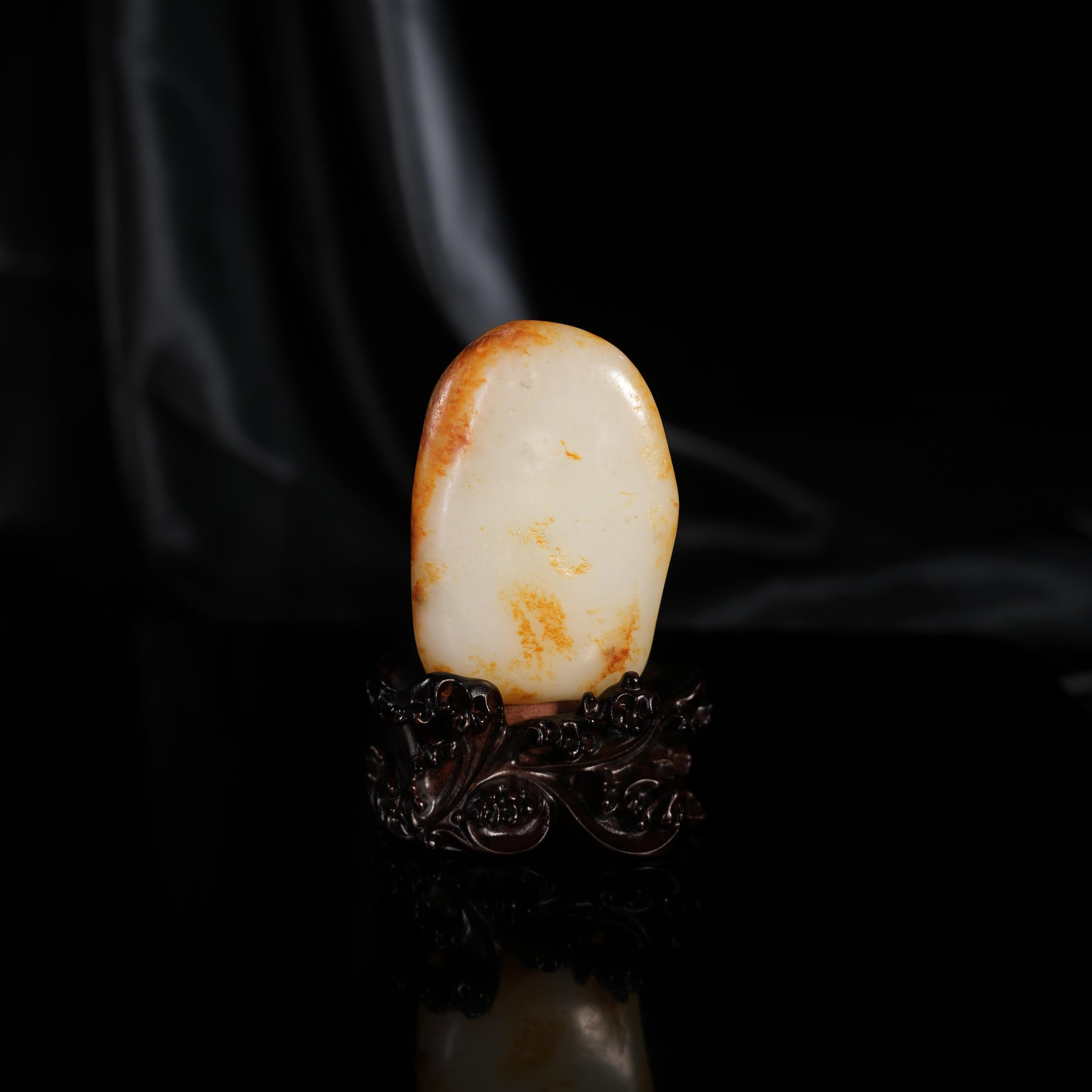 新疆和田玉“漫霞凝霜”白玉洒红皮籽料（yc450362）