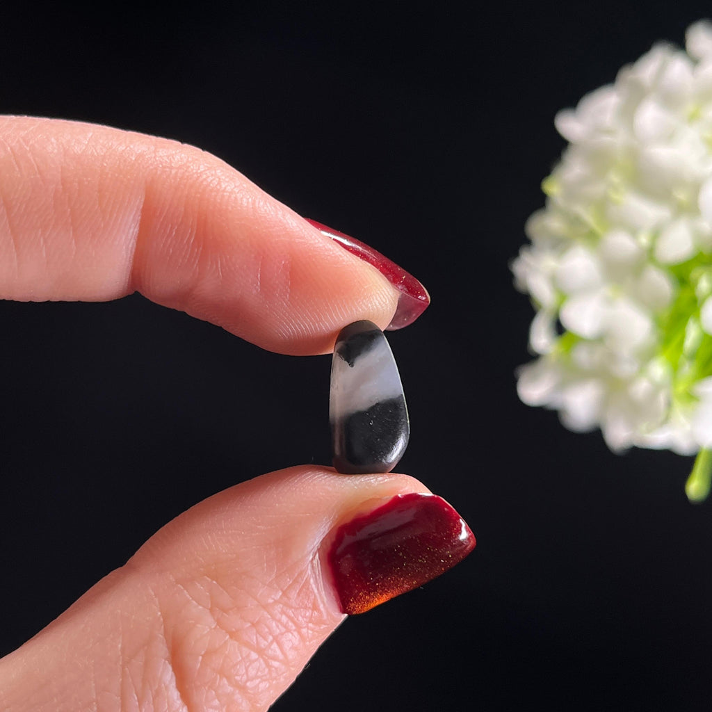 和田玉青花一线天特色籽料（yc336437）