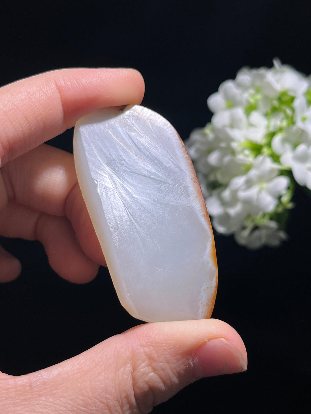 和田玉洒金聚红皮籽料原石（yc259452）