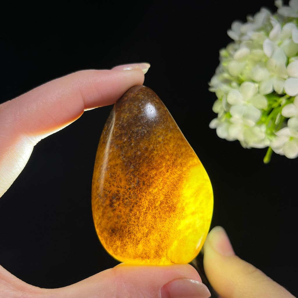 和田玉青白玉“尘痕秋渡”秋梨皮洒金皮籽料（yc350473）