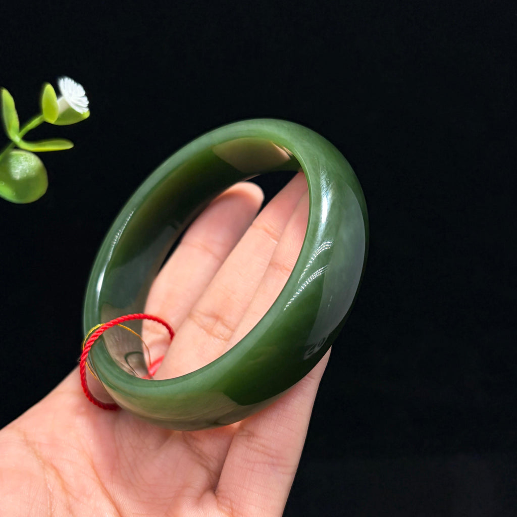 精品和田碧玉菠菜绿手镯（yc782148）