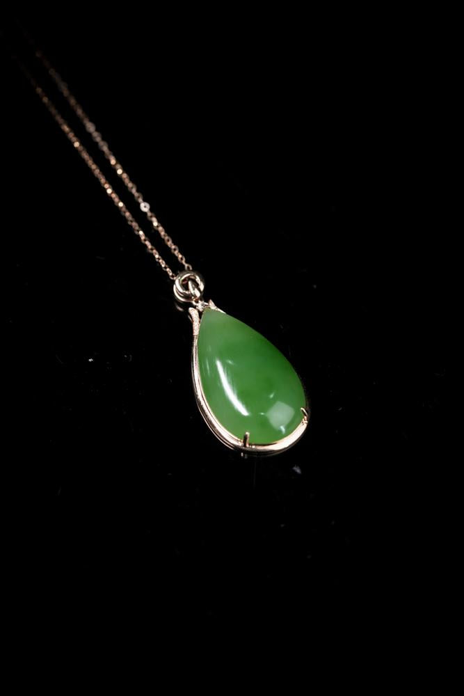 18k玫瑰金镶碧玉水滴型挂件（yc253276）