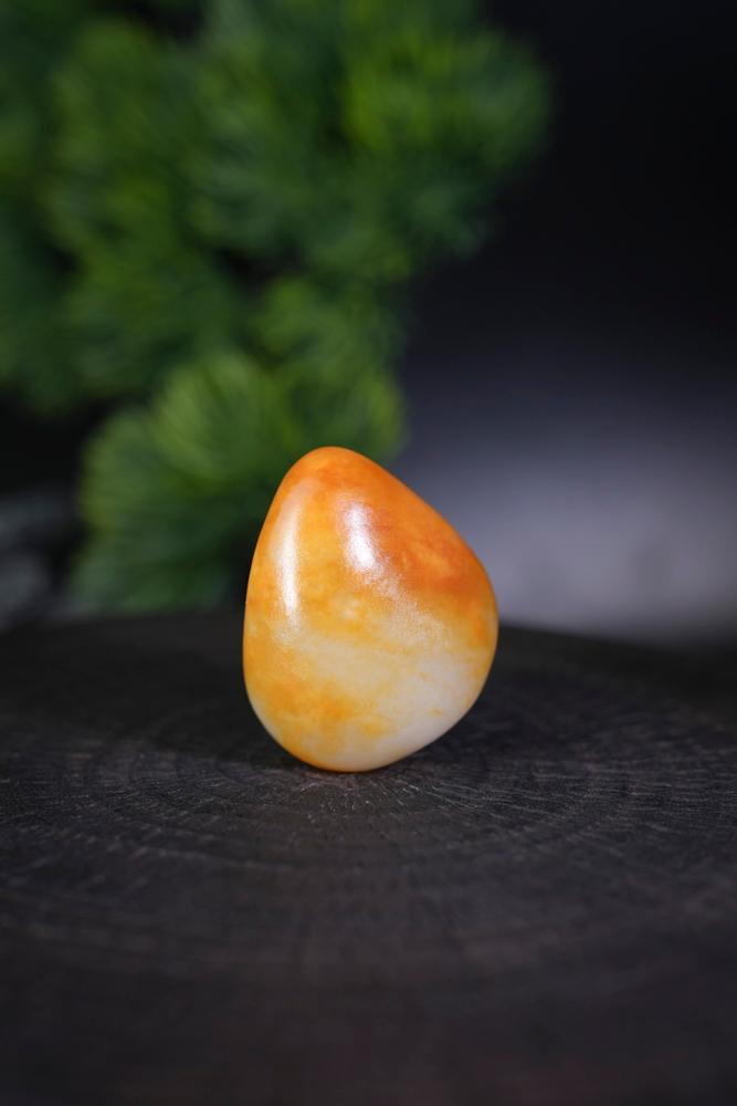 新疆和田玉聚红皮白肉籽料原石包金挂件（yc230818）