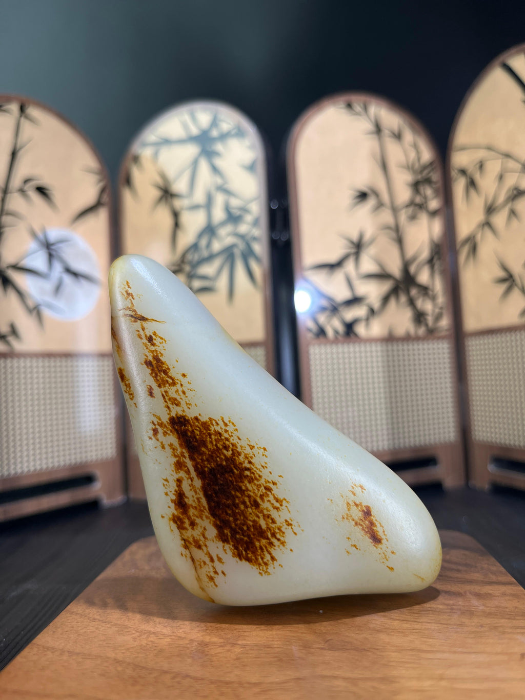 和田玉意境秋梨皮籽料原石（yc211841）