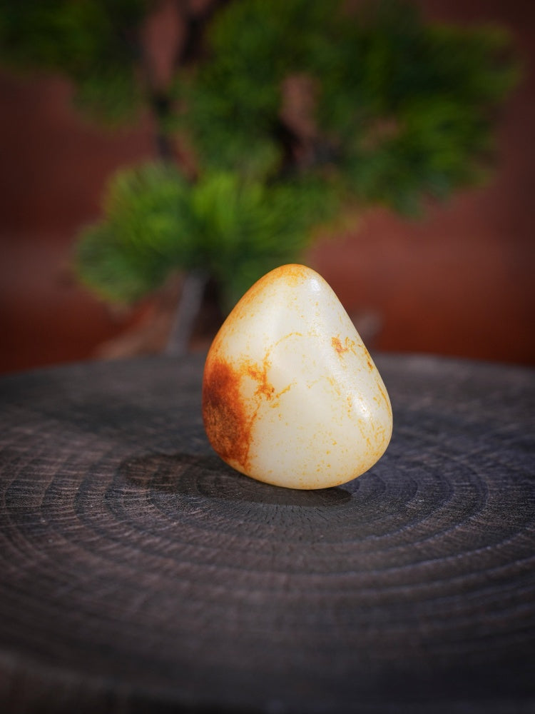 和田玉——聚红皮青花白肉籽料yc186683