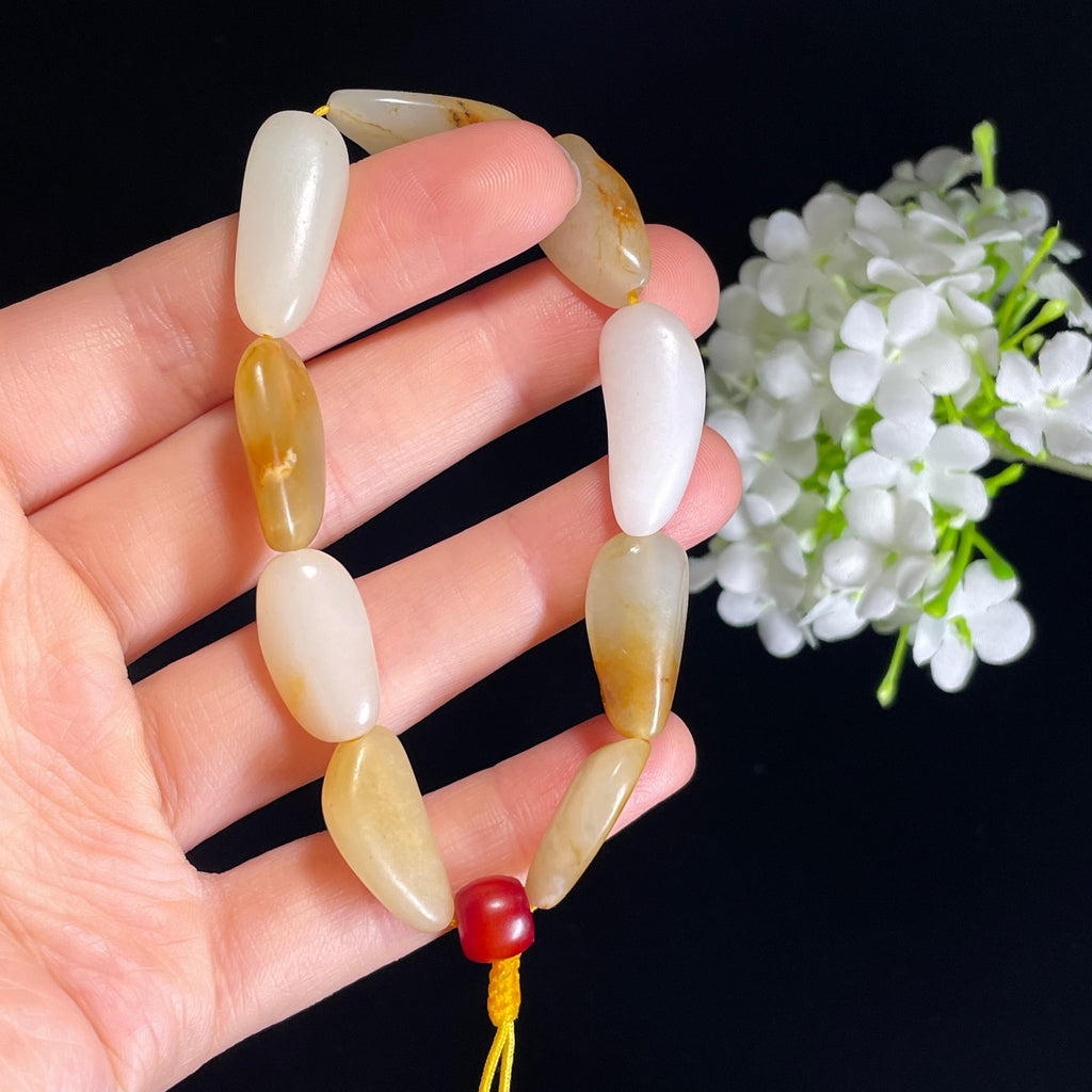 和田玉白玉青白玉红皮洒金皮原籽手串（9颗）（yc419147）