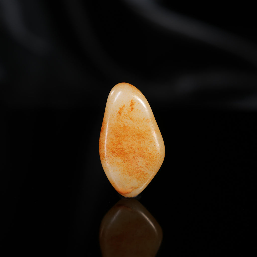 新疆和田玉“金川凝霜”白玉洒金洒红皮籽料（yc450388）