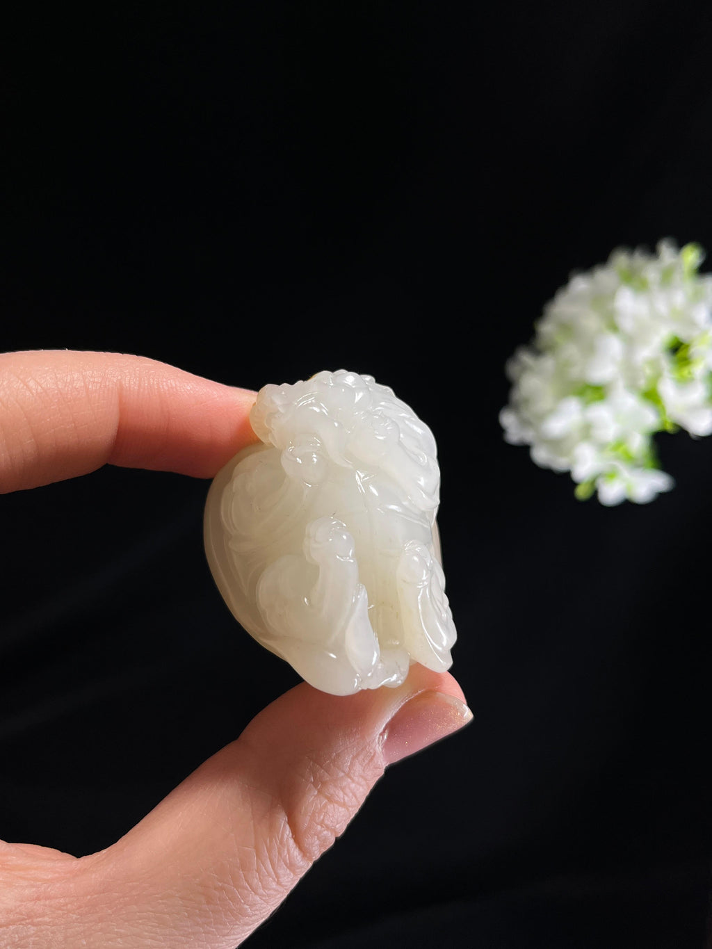 新疆天然和田玉籽料白玉洒金皮龙龟挂件（yc270749）