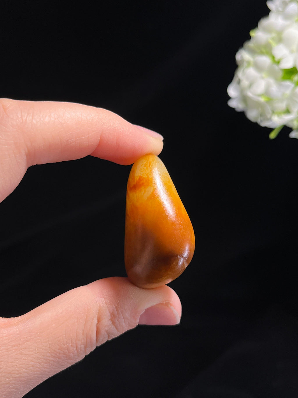 和田玉黄沁籽料原石（yc264600）