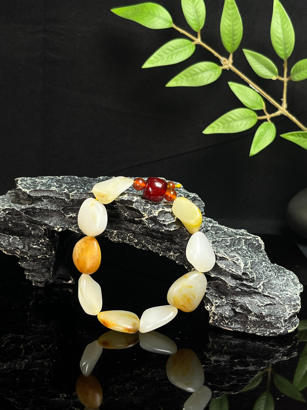 新疆天然和田玉籽料原石手串（yc230367）