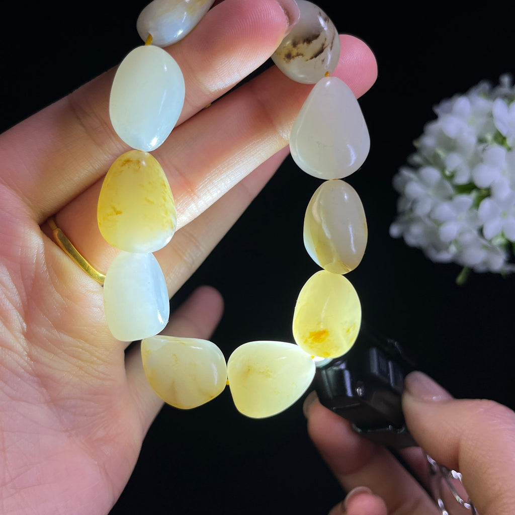 和田玉白玉青白玉秋梨皮“玉籽叠光”籽料手串（yc300569）