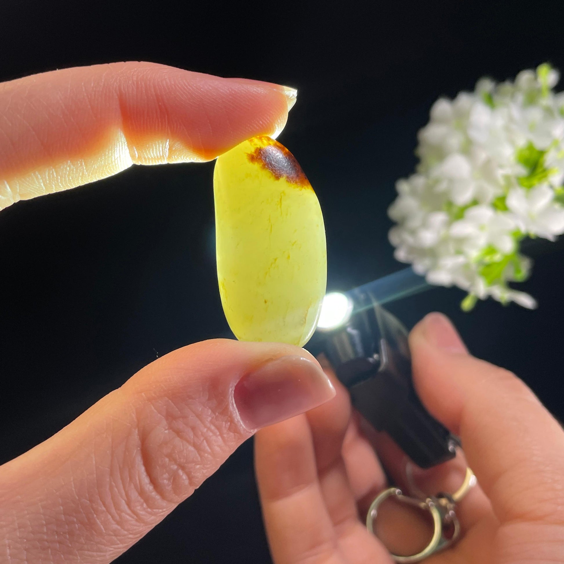 和田玉青白玉洒红皮“红云盖顶”籽料（yc284249）