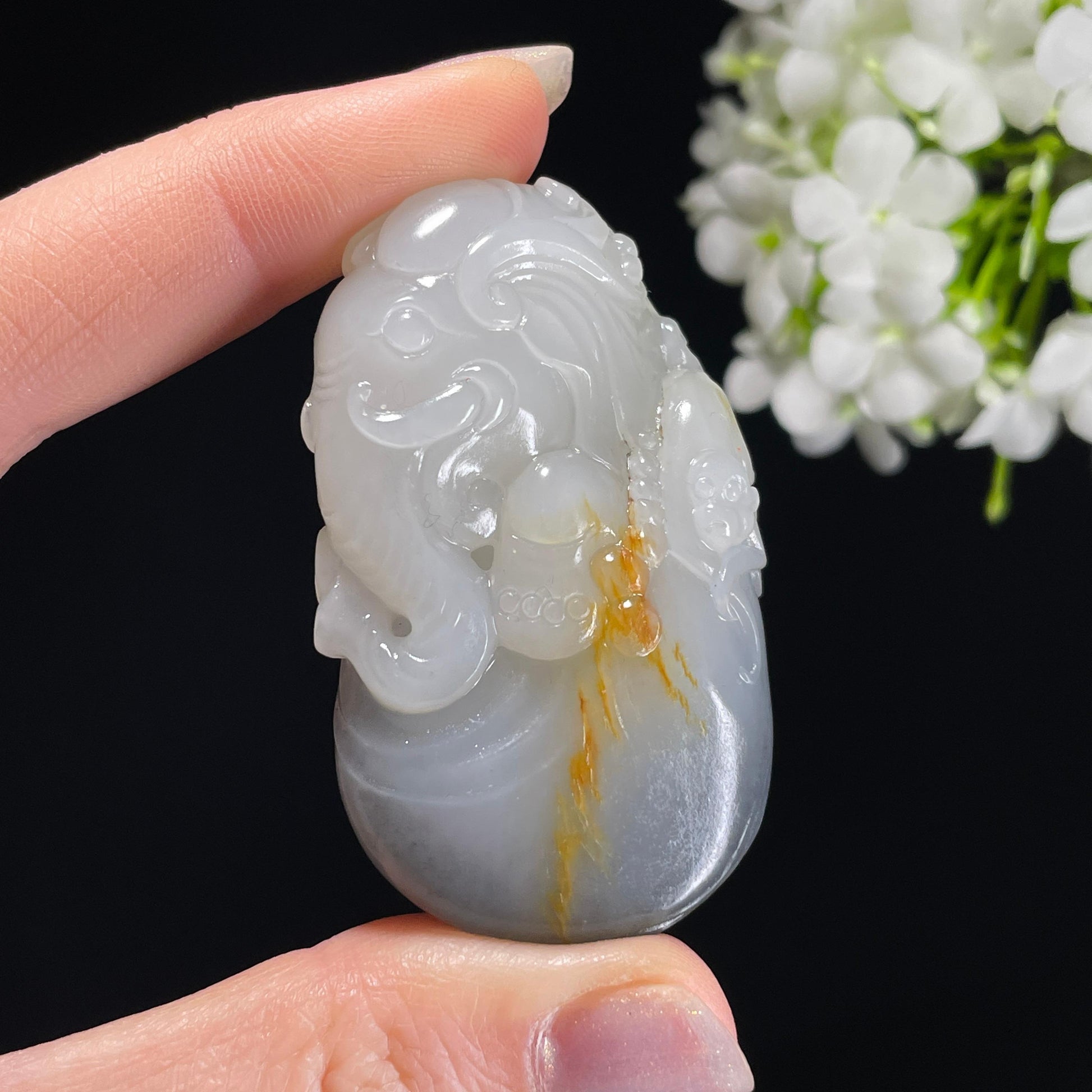 和田玉青花籽料洒金皮“封侯拜相”雕刻手把件（yc326494）