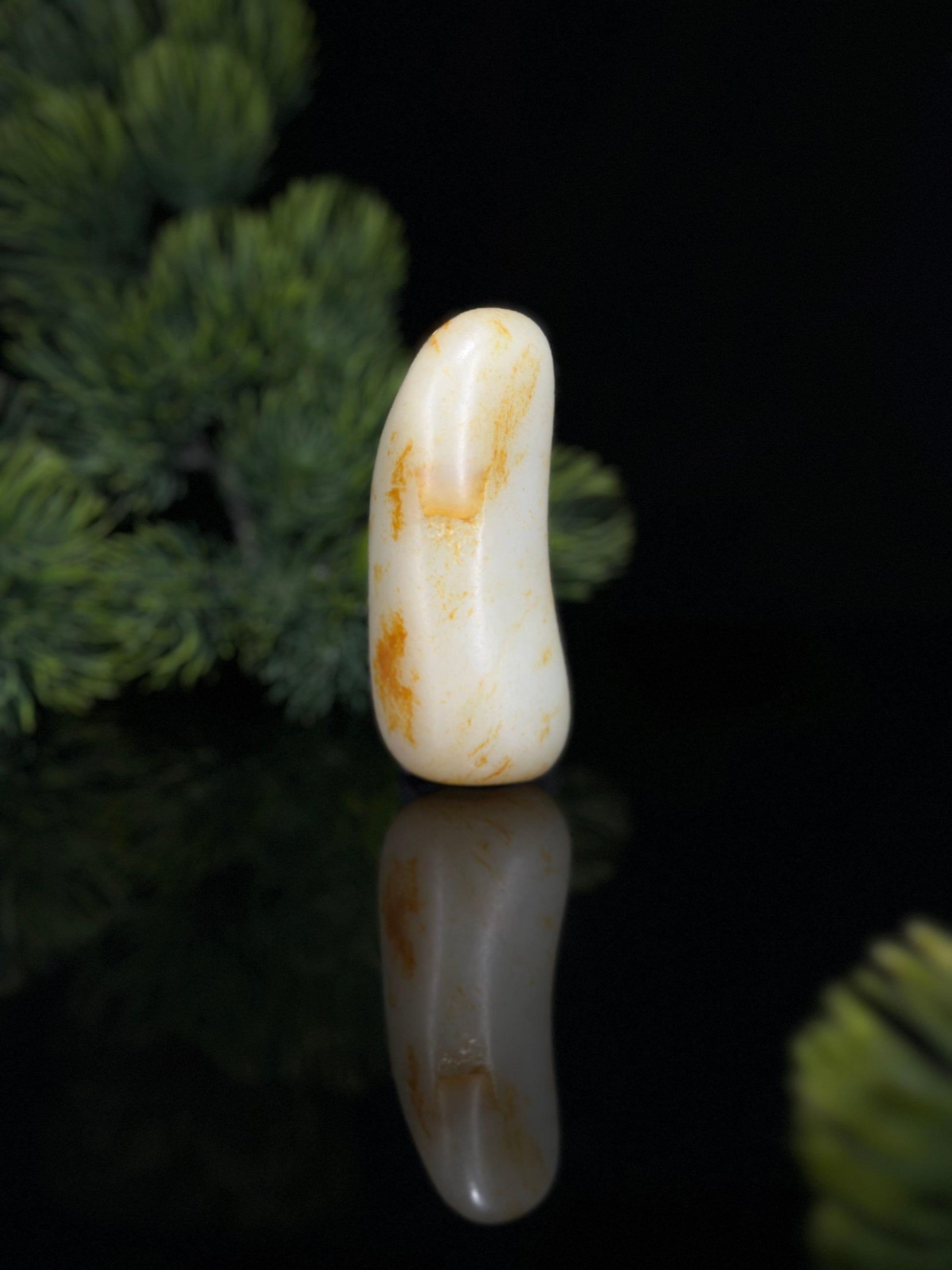 新疆和田玉白玉洒金皮精品籽料手把件（yc477134）