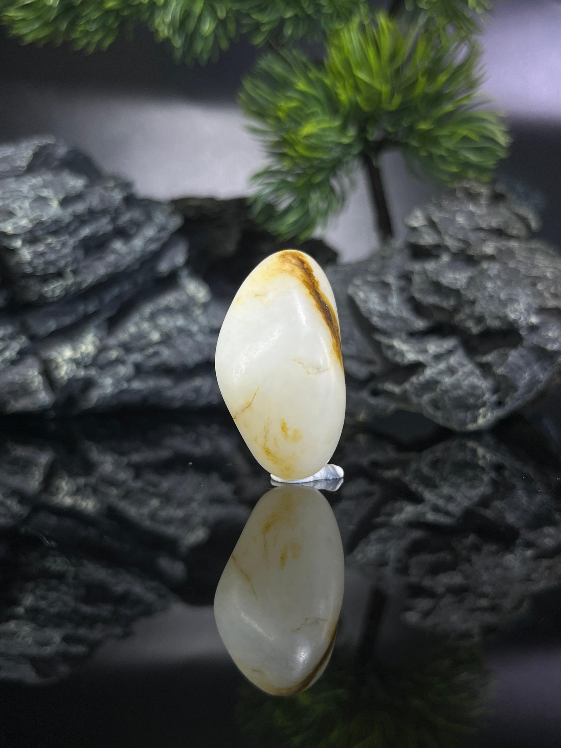 和田玉洒金皮籽料原石（yc212494）