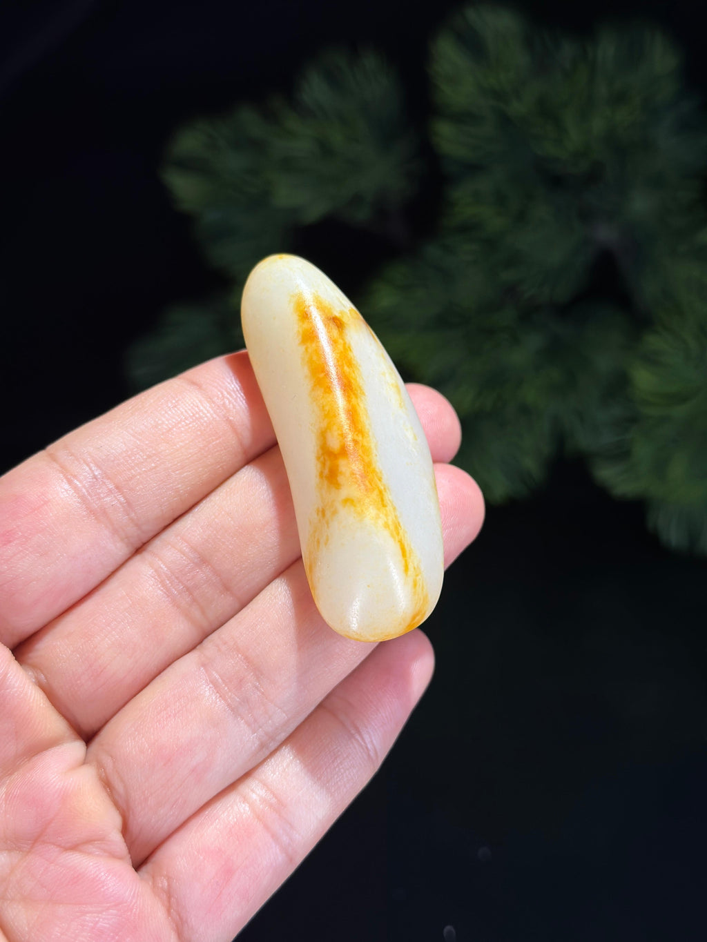 新疆和田玉白玉聚黄皮精品挂件籽（yc504960）