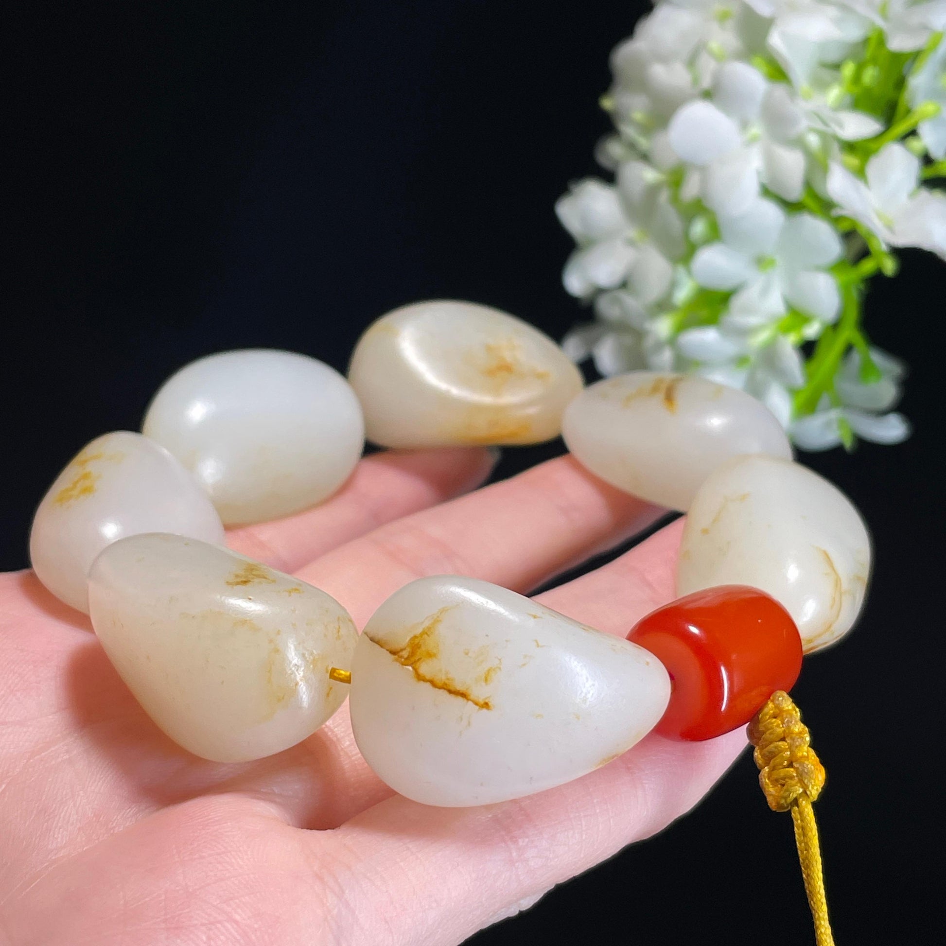 新疆天然和田玉白玉洒金皮籽料手串（yc340476）