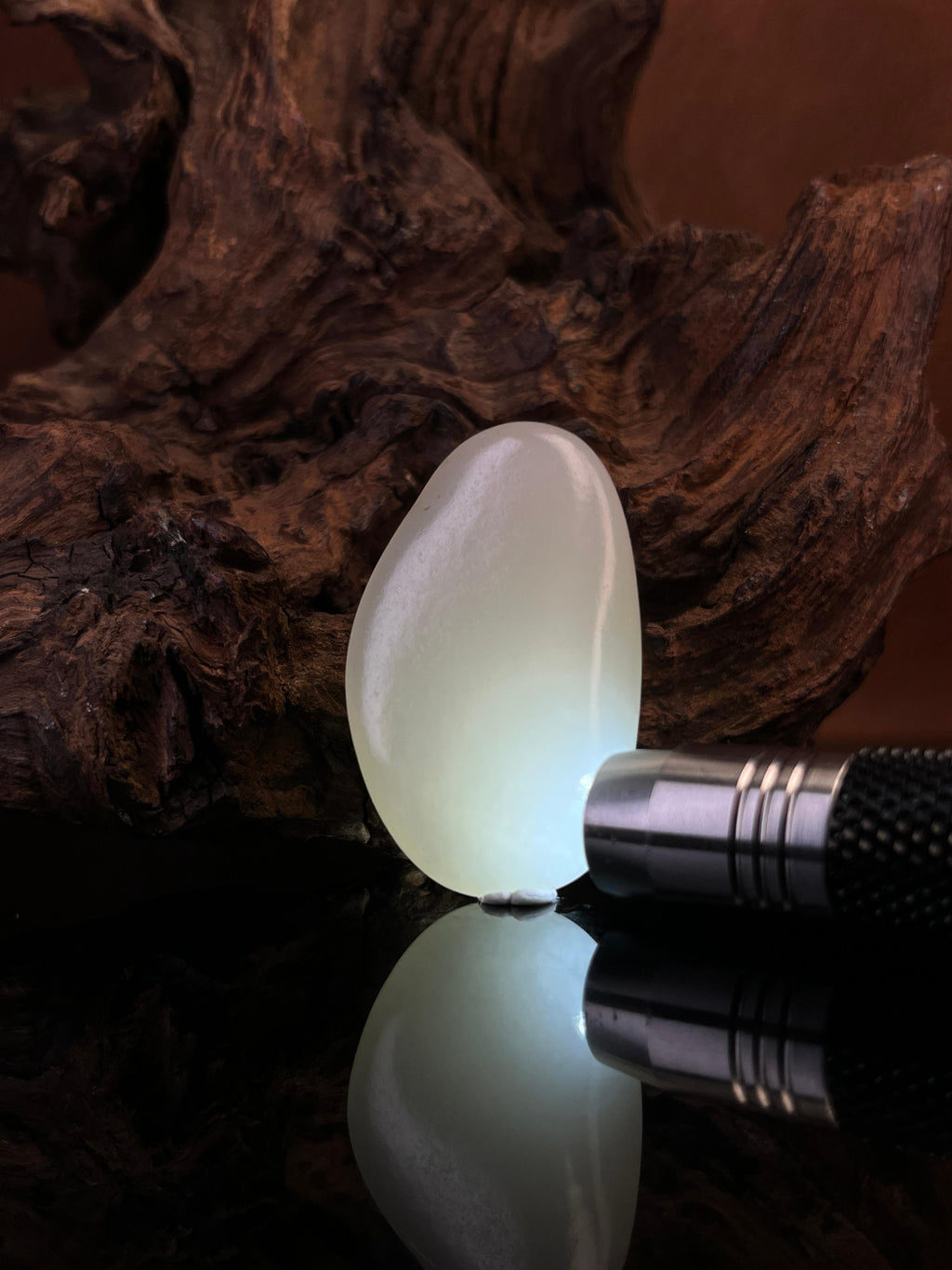 新疆和田玉一级白籽料原石挂件（yc228175）