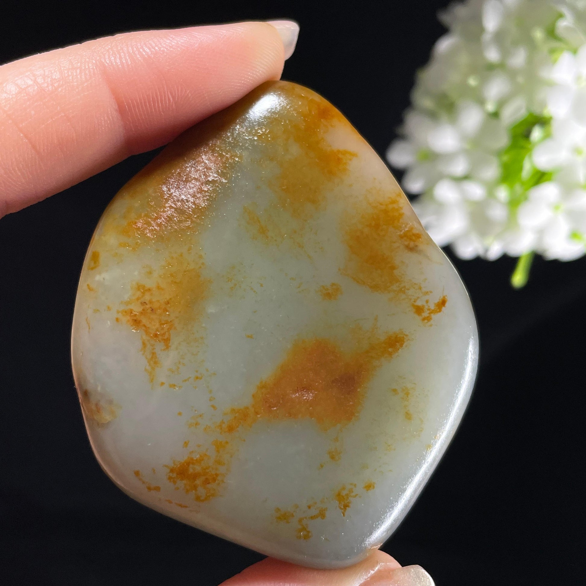 和田玉青花“丹墨晕山”聚红皮籽料（yc394239）