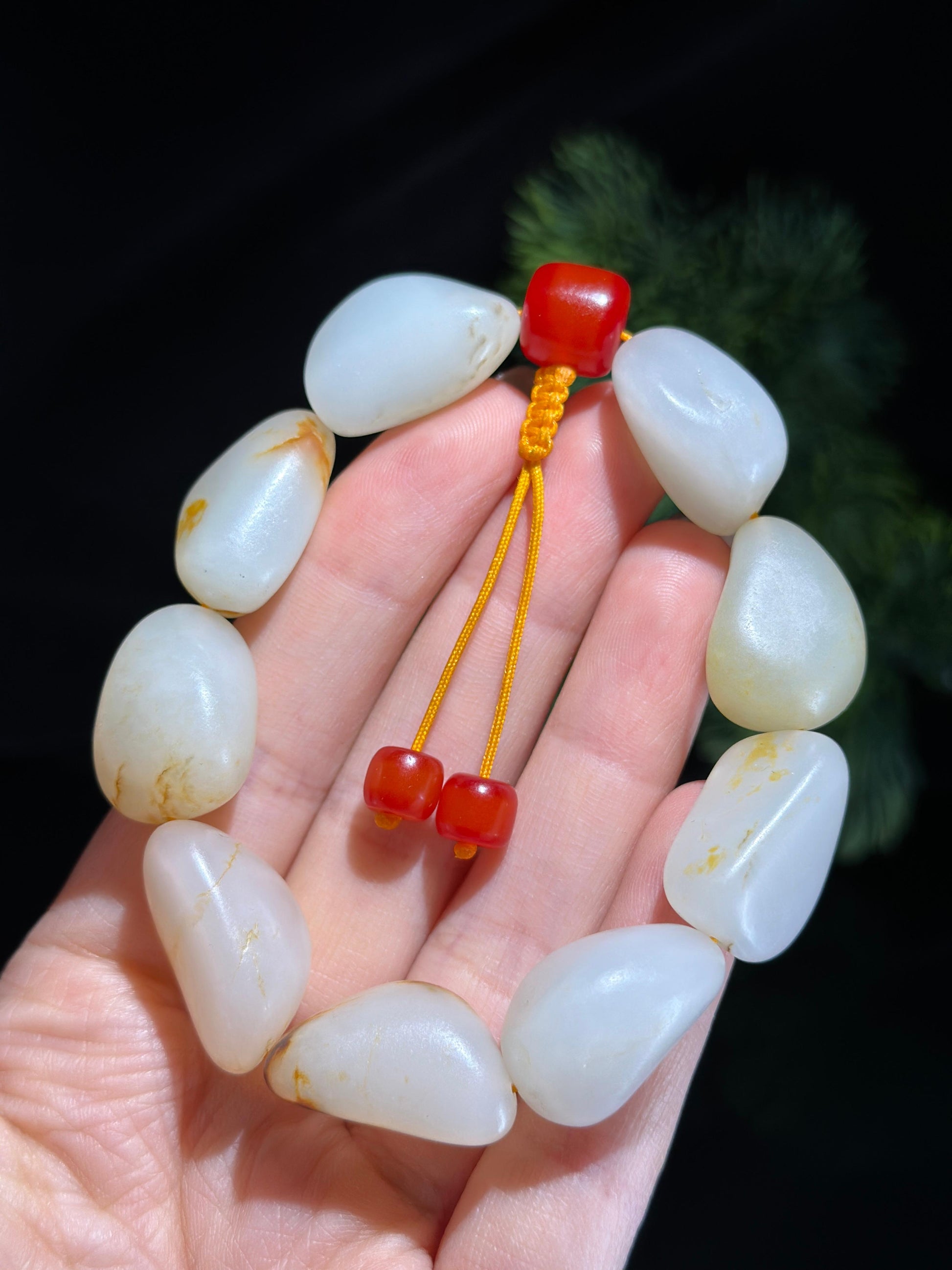 新疆和田玉红皮洒金皮珍品原籽手串（9颗）（yc524150）