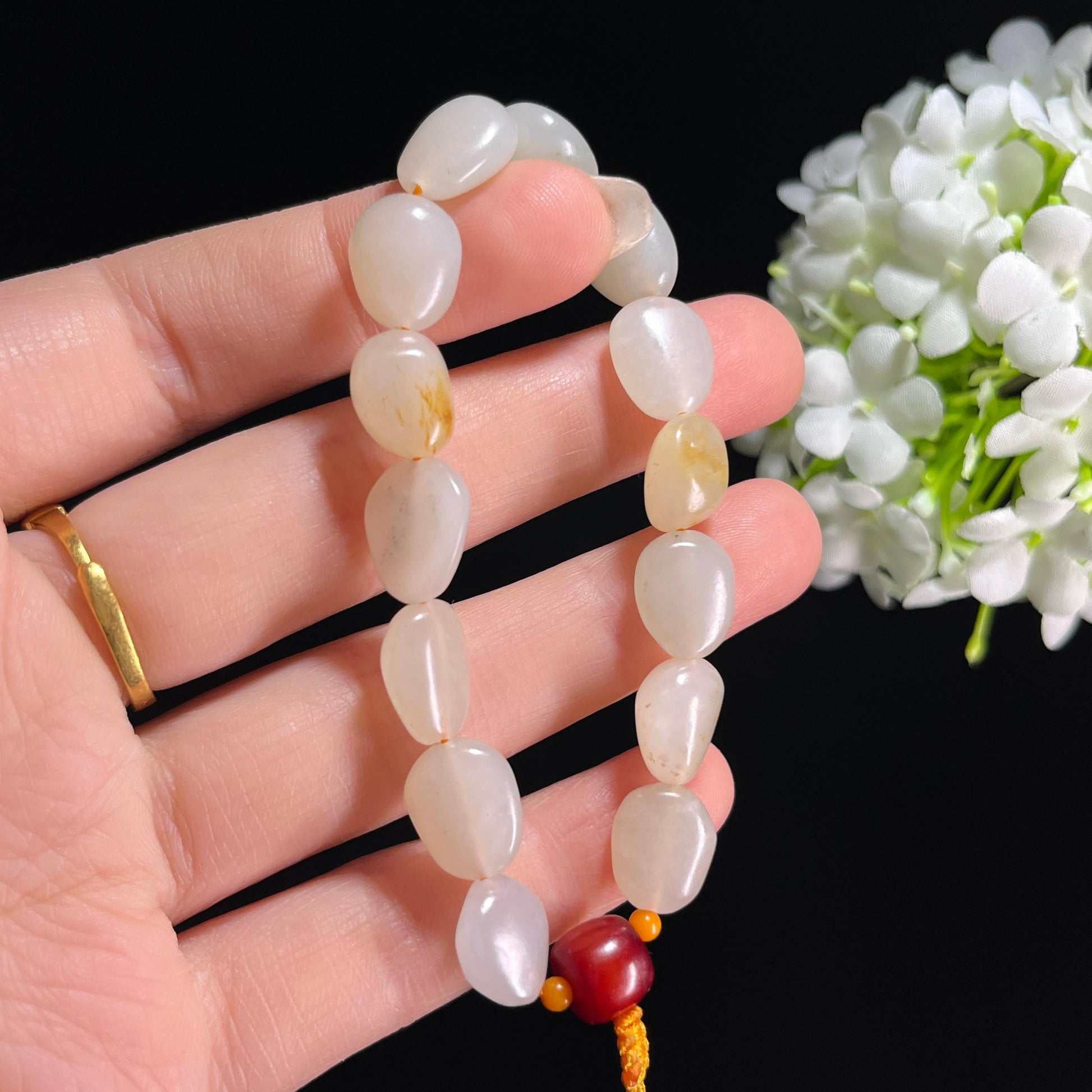 和田玉白玉洒金皮籽料原籽手串（yc332483）