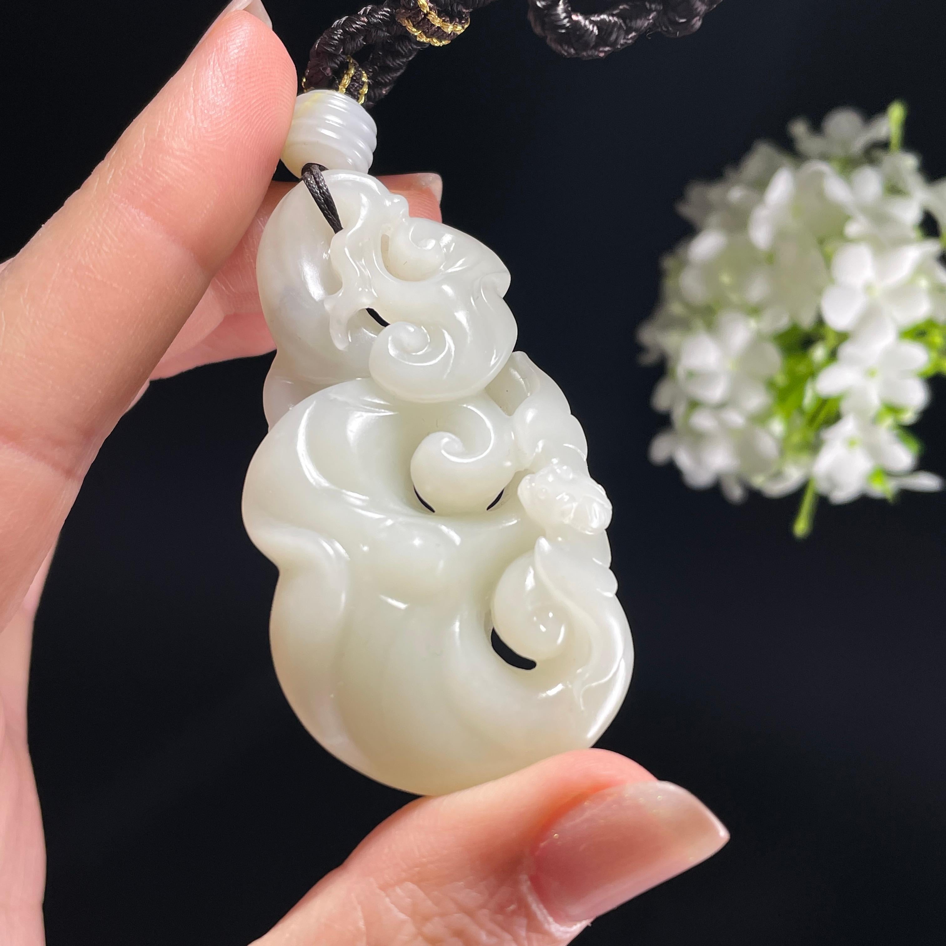 天然和田玉白玉镂空雕螭龙如意挂件（yc360381） – 添福玉器