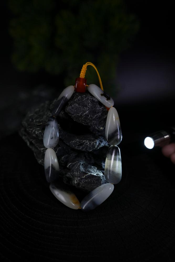 新疆和田玉青花籽料手串（修）（yc229748）