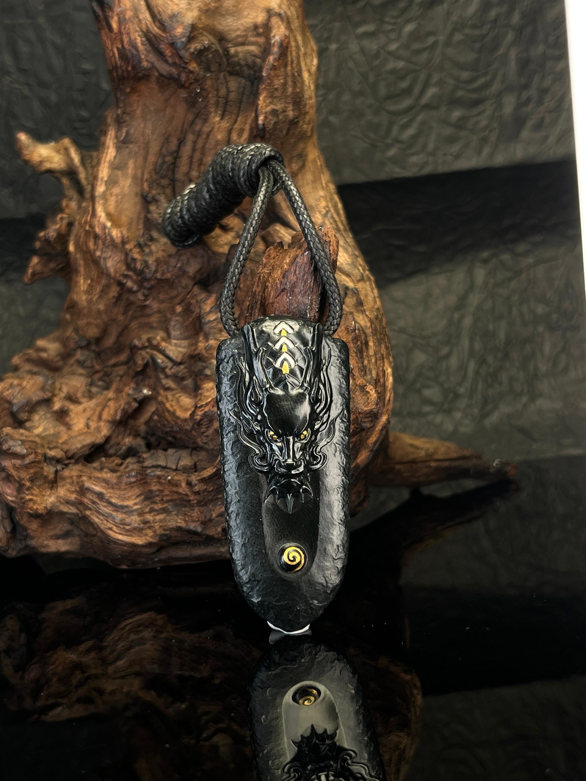 新疆和田玉黑青龙头吊坠（yc226338）