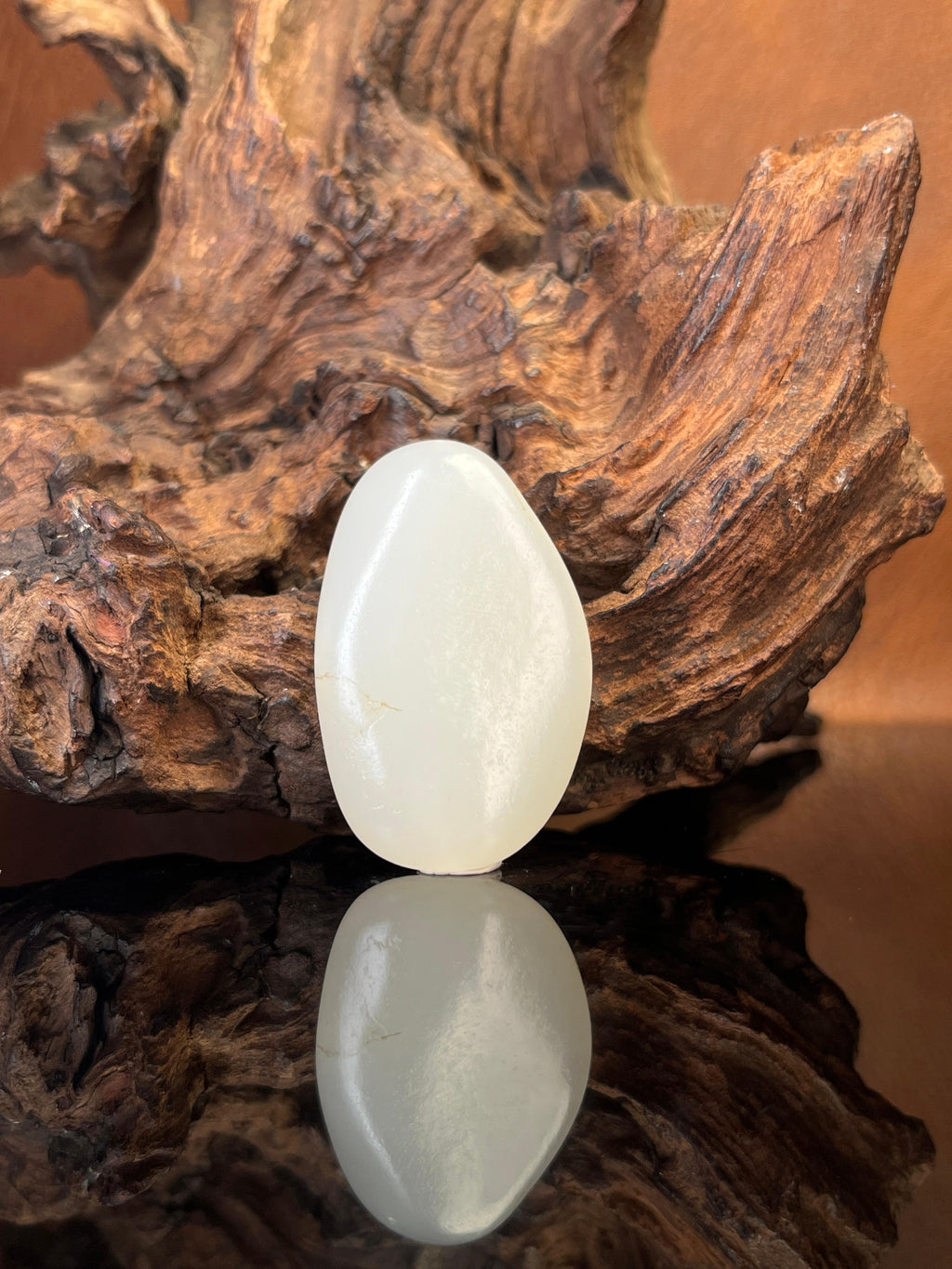 新疆和田玉一级白籽料原石挂件（yc228175）