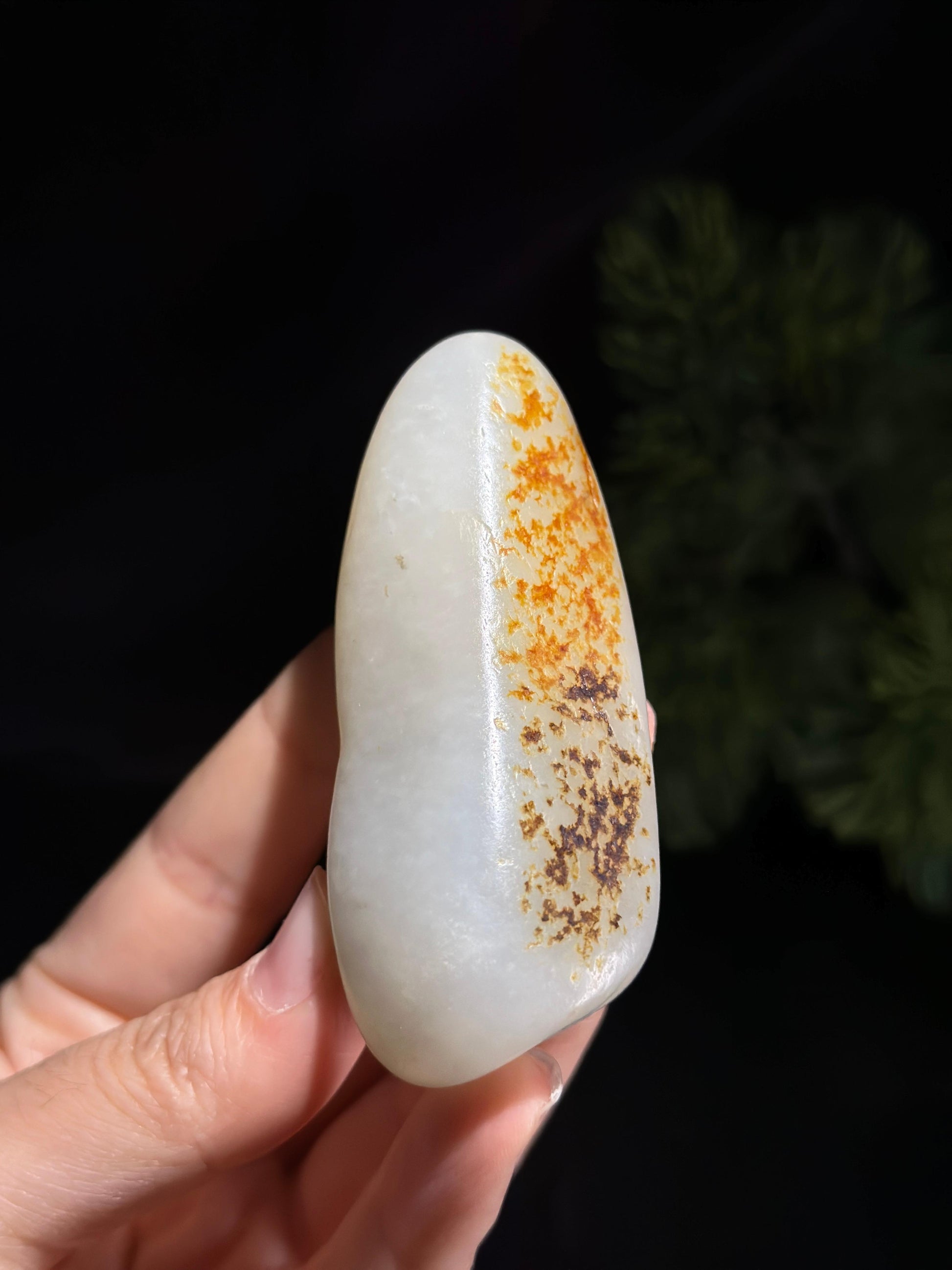 新疆和田玉白玉特色洒红皮籽料手把件（yc681467）