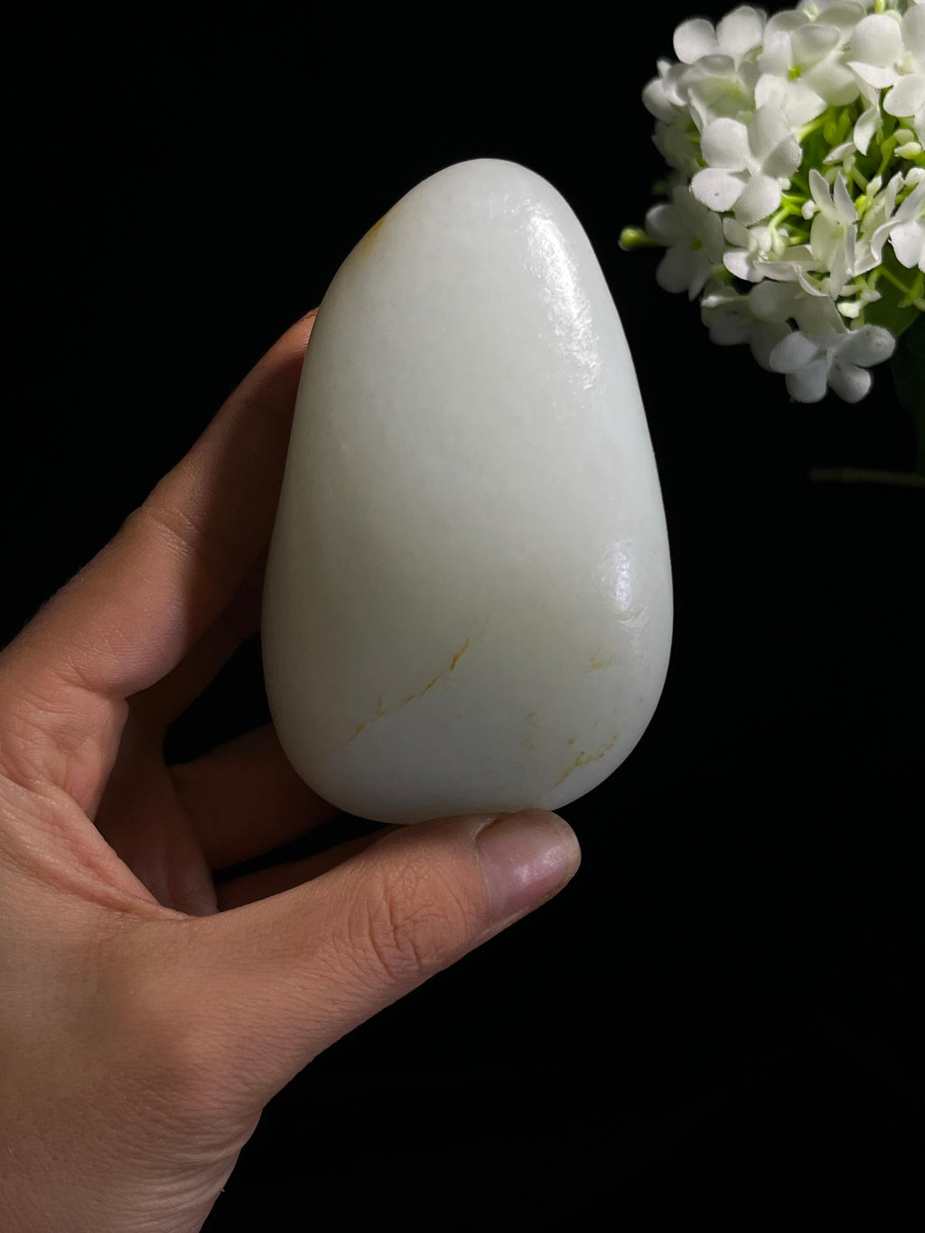 和田玉一级白洒金皮籽料原石（yc260408）